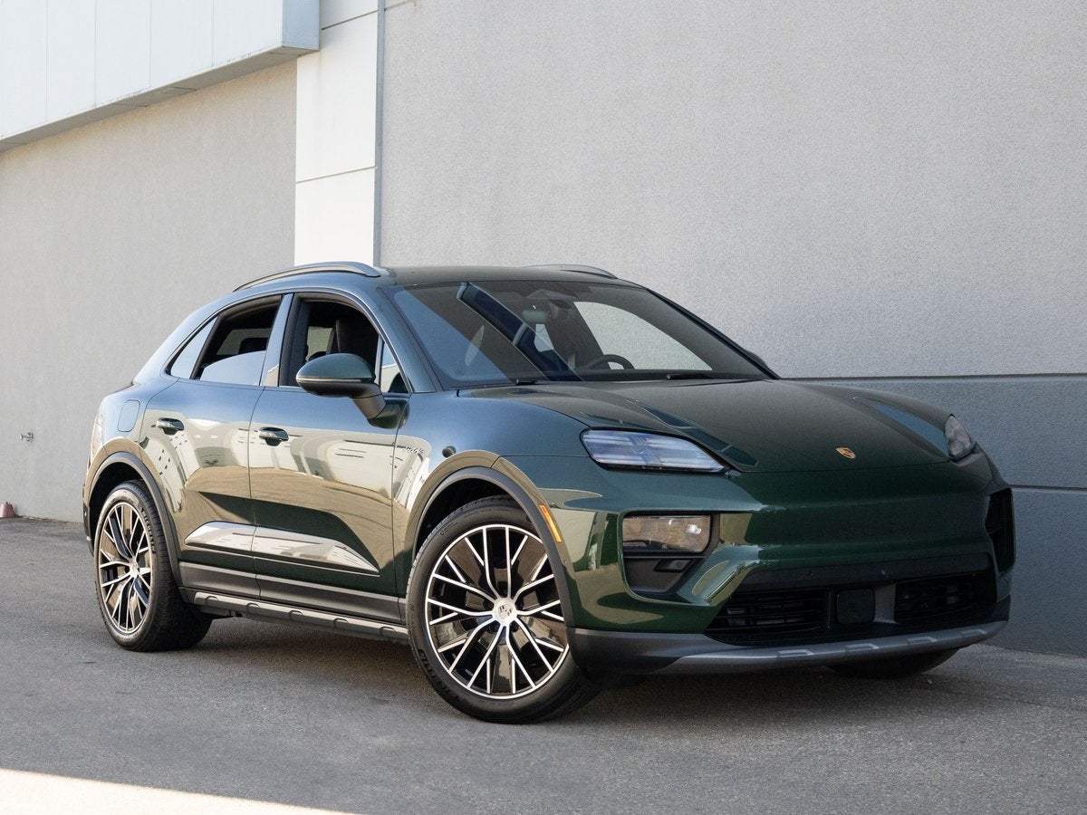 2025 Porsche Macan 4