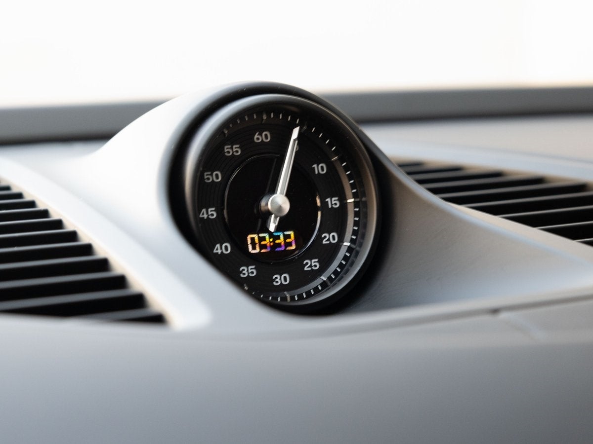 2025 Porsche Macan 4