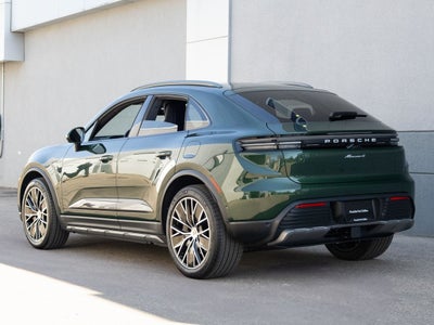 2025 Porsche Macan 4