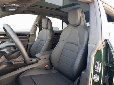 2025 Porsche Macan 4