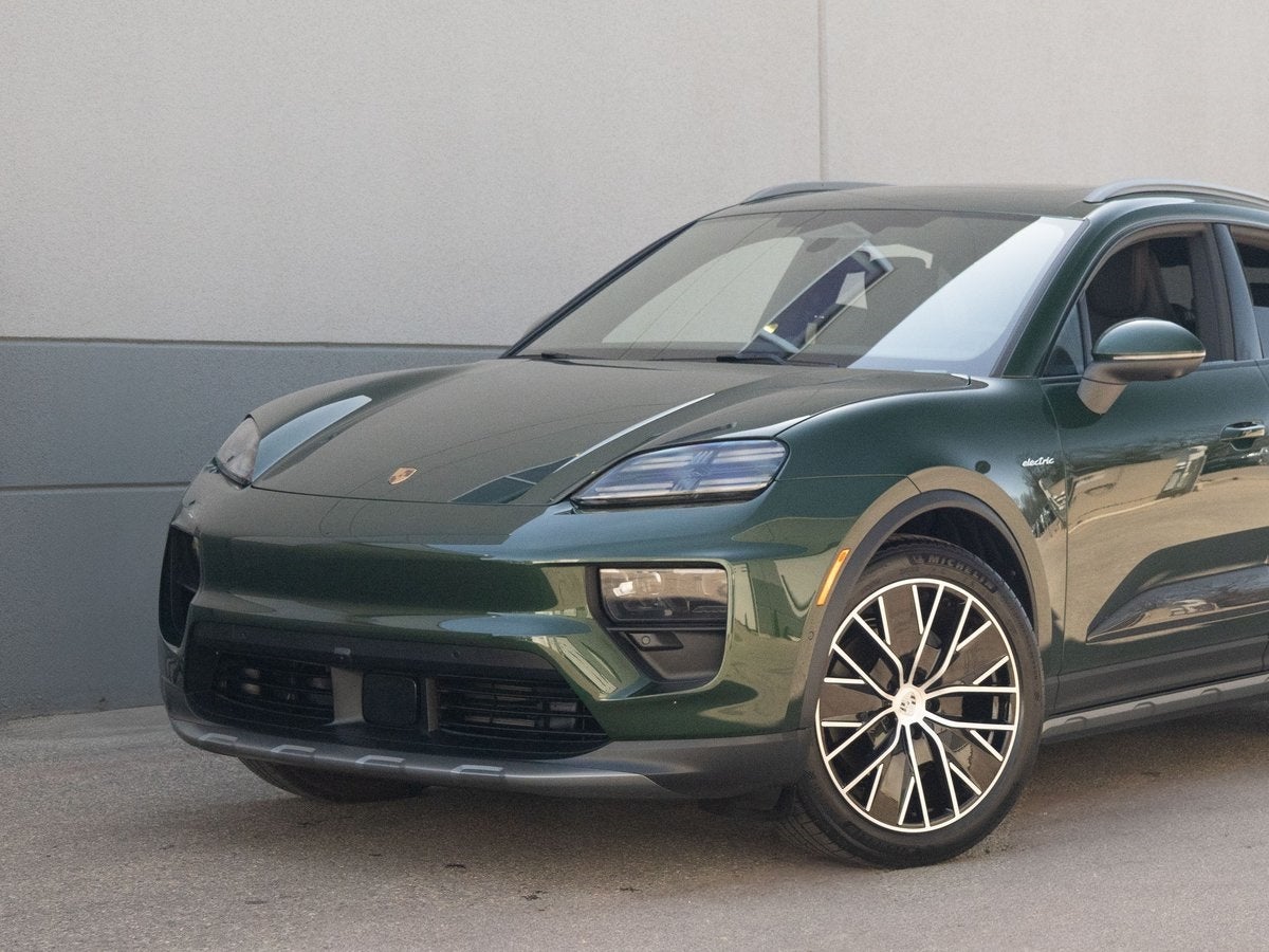 2025 Porsche Macan 4