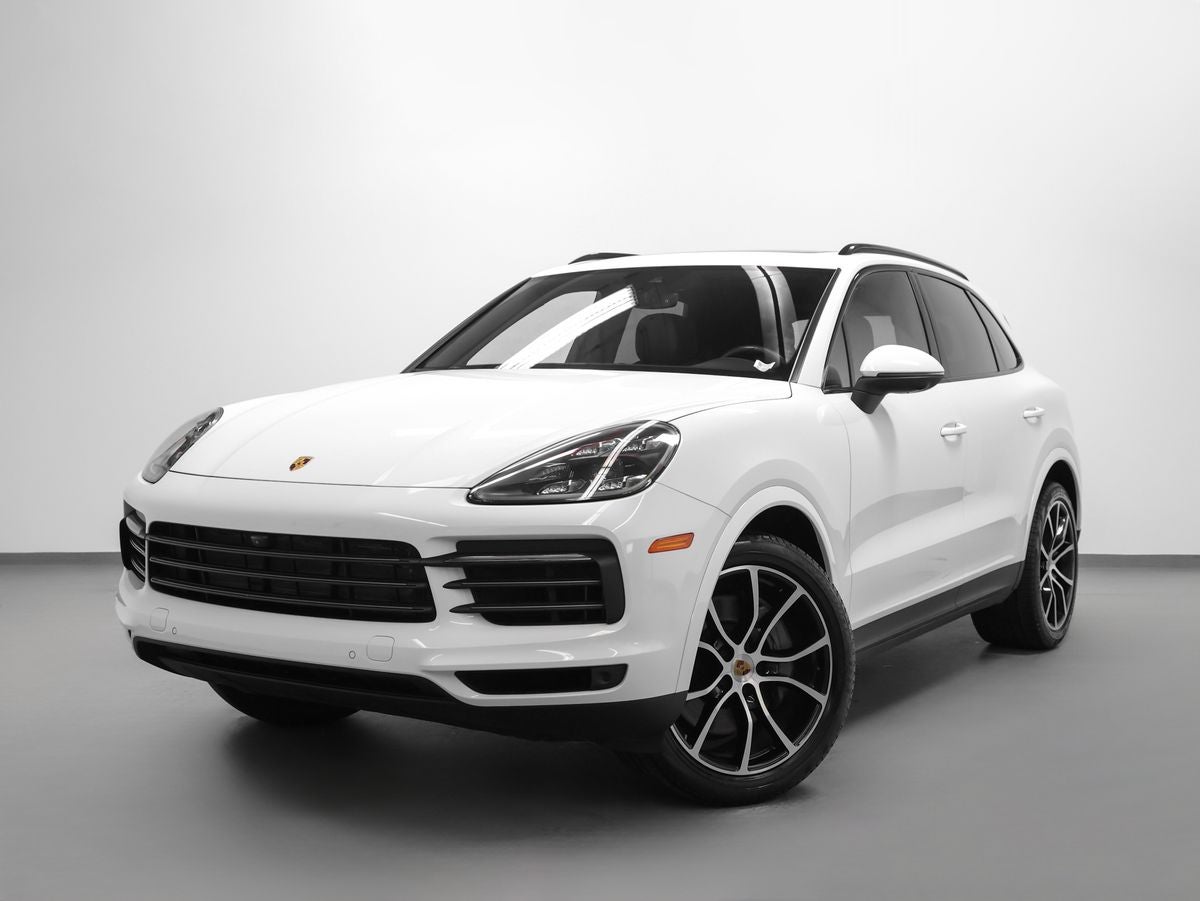 2023 Porsche Cayenne Platinum Edition S's photo