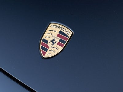 2025 Porsche Macan 4S