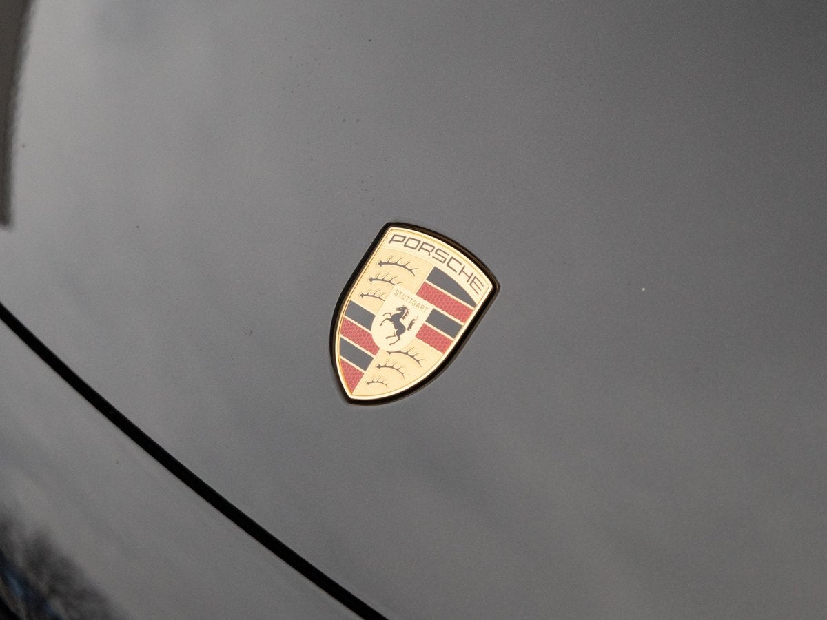 2025 Porsche Macan 4S