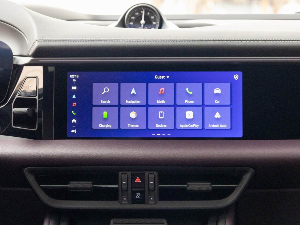 2025 Porsche Macan 4S