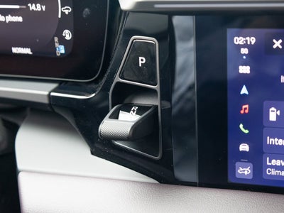 2025 Porsche Macan 4S