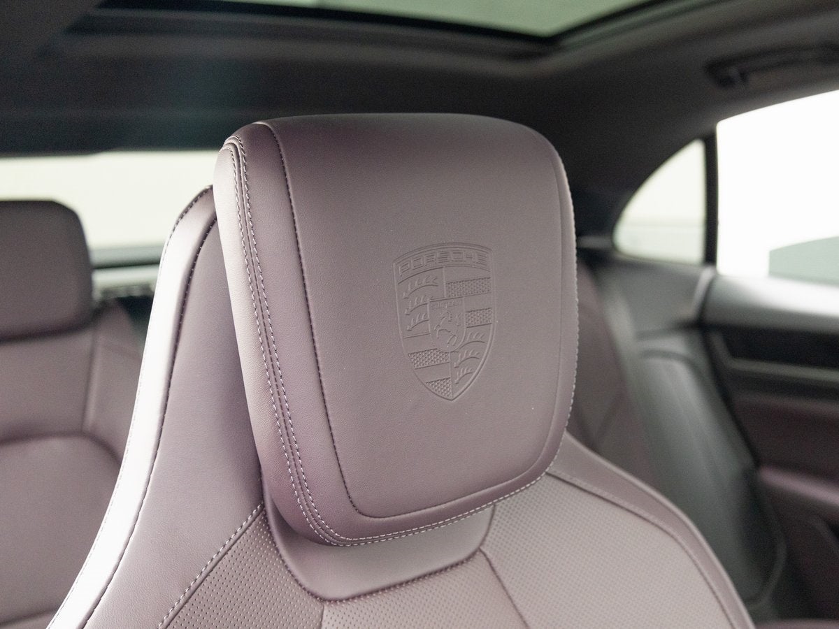 2025 Porsche Macan 4S