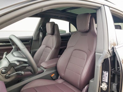 2025 Porsche Macan 4S