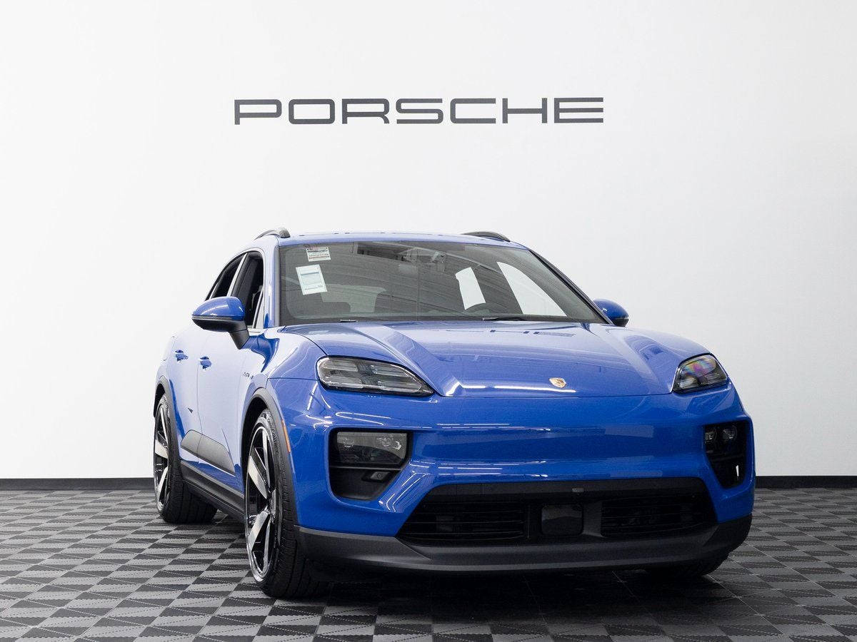 2026 Porsche Macan 4S