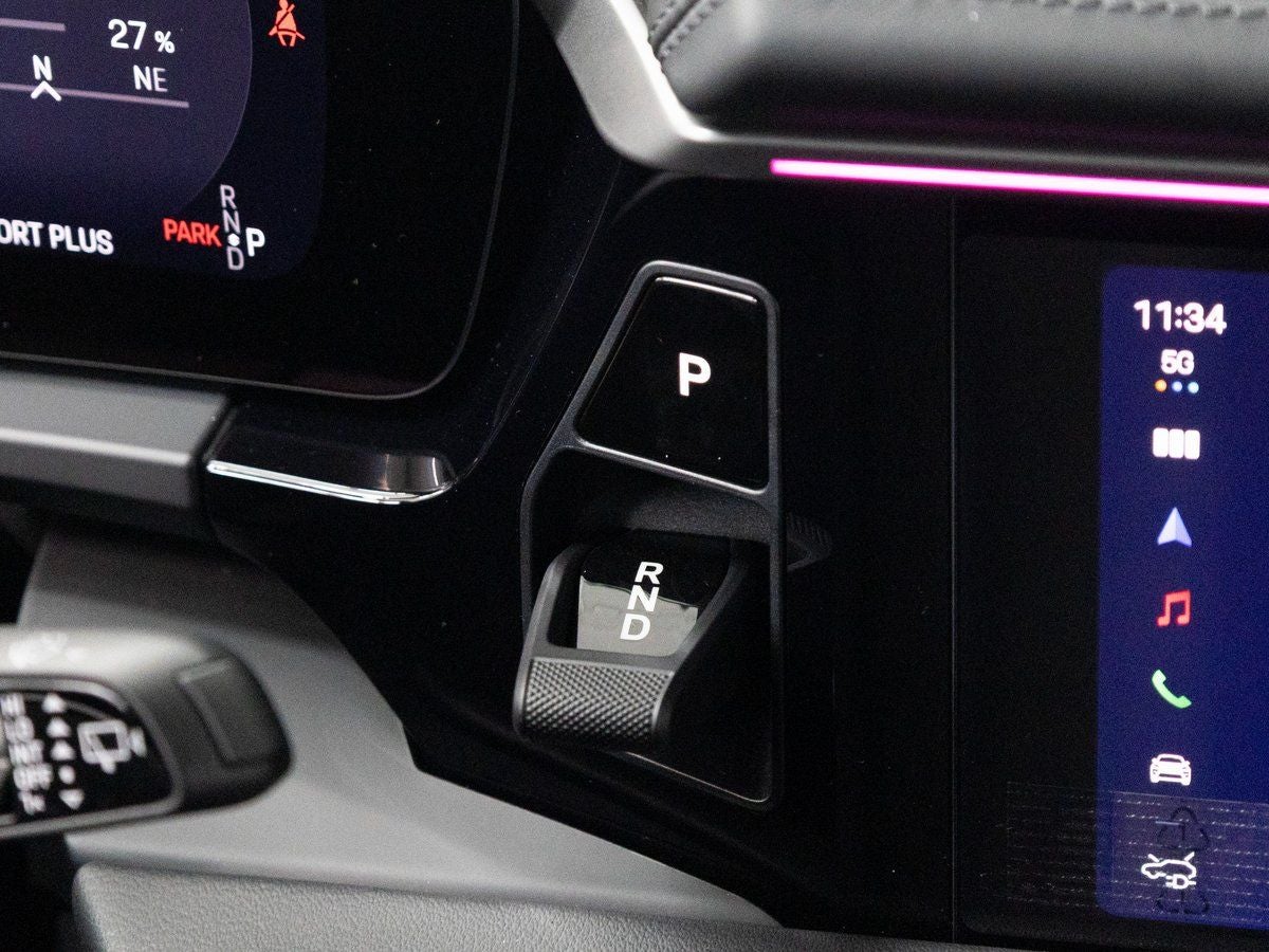 2026 Porsche Macan 4S