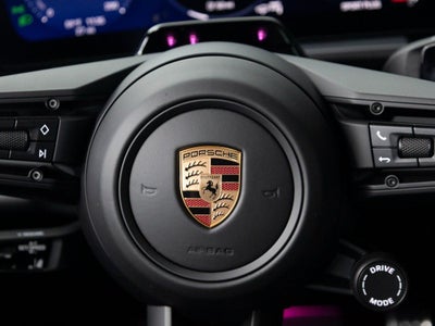 2026 Porsche Macan 4S