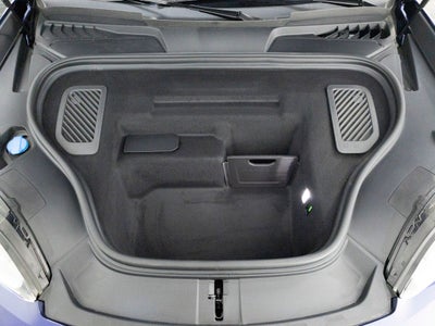 2025 Porsche Macan 4S Electric