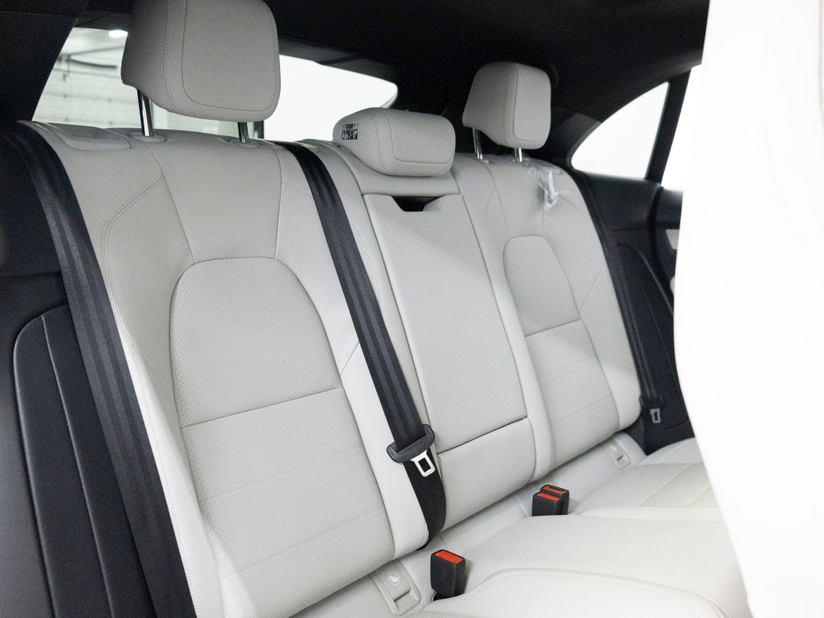 2025 Porsche Macan 4S Electric