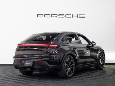 2025 Porsche Macan 4S Electric