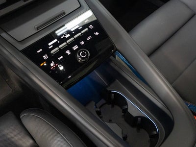 2025 Porsche Macan 4S