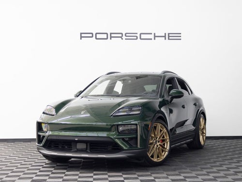 2025 Porsche Macan Turbo