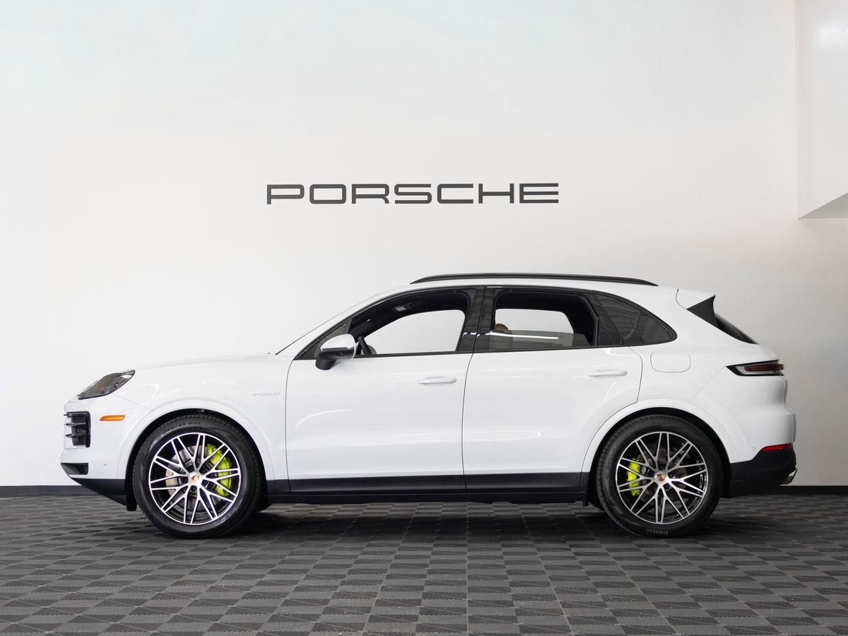 2026 Porsche Cayenne E-Hybrid