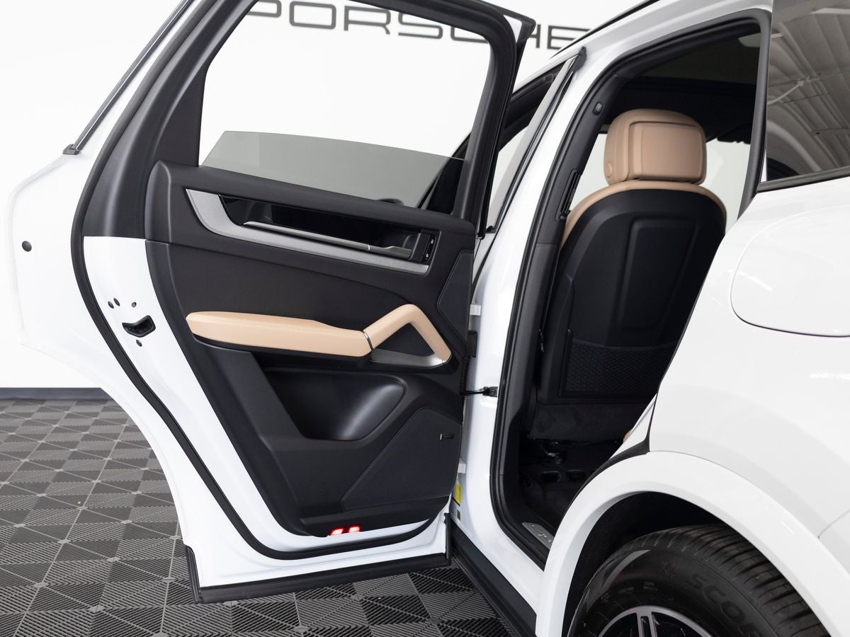 2026 Porsche Cayenne E-Hybrid