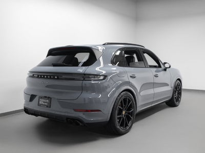 2024 Porsche Cayenne Base