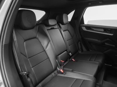 2024 Porsche Cayenne Base