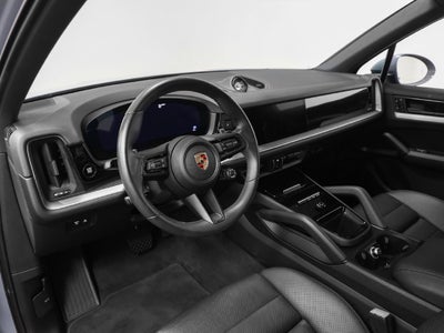 2024 Porsche Cayenne Base