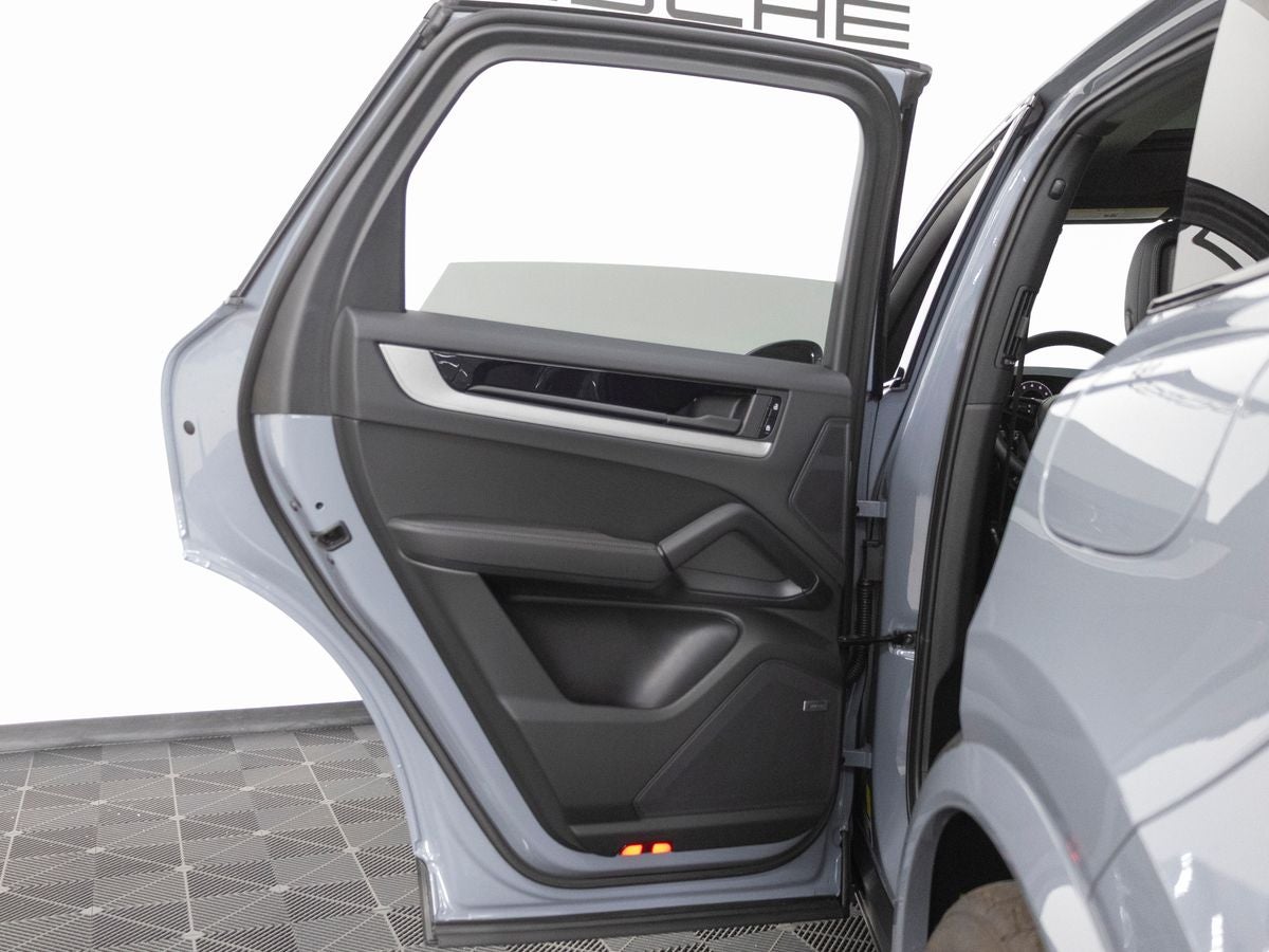 2026 Porsche Cayenne Cayenne E-Hybrid