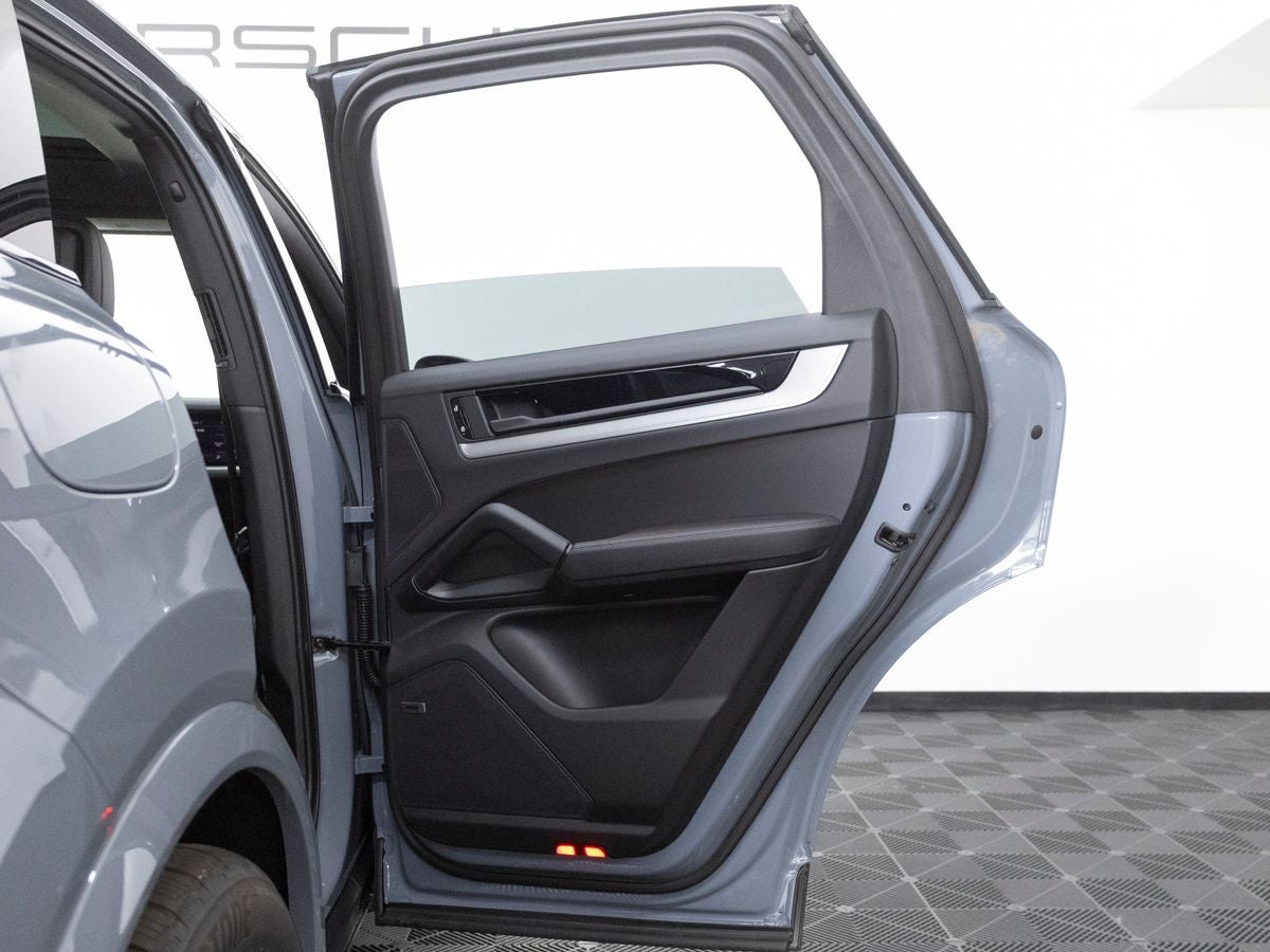 2026 Porsche Cayenne Cayenne E-Hybrid