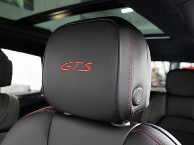 2026 Porsche Macan GTS