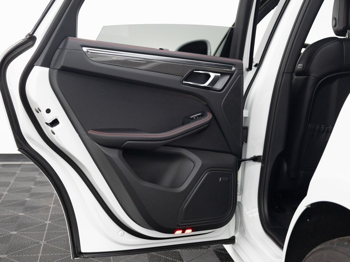 2026 Porsche Macan GTS