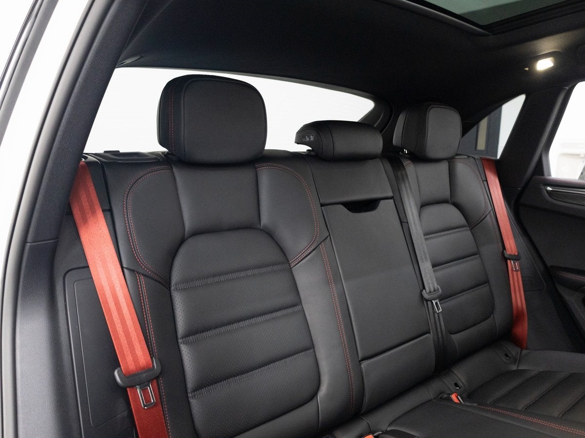 2026 Porsche Macan GTS