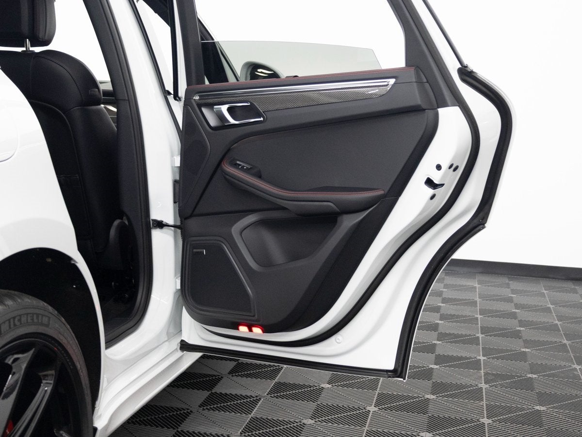 2026 Porsche Macan GTS