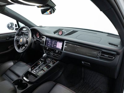 2026 Porsche Macan Macan GTS