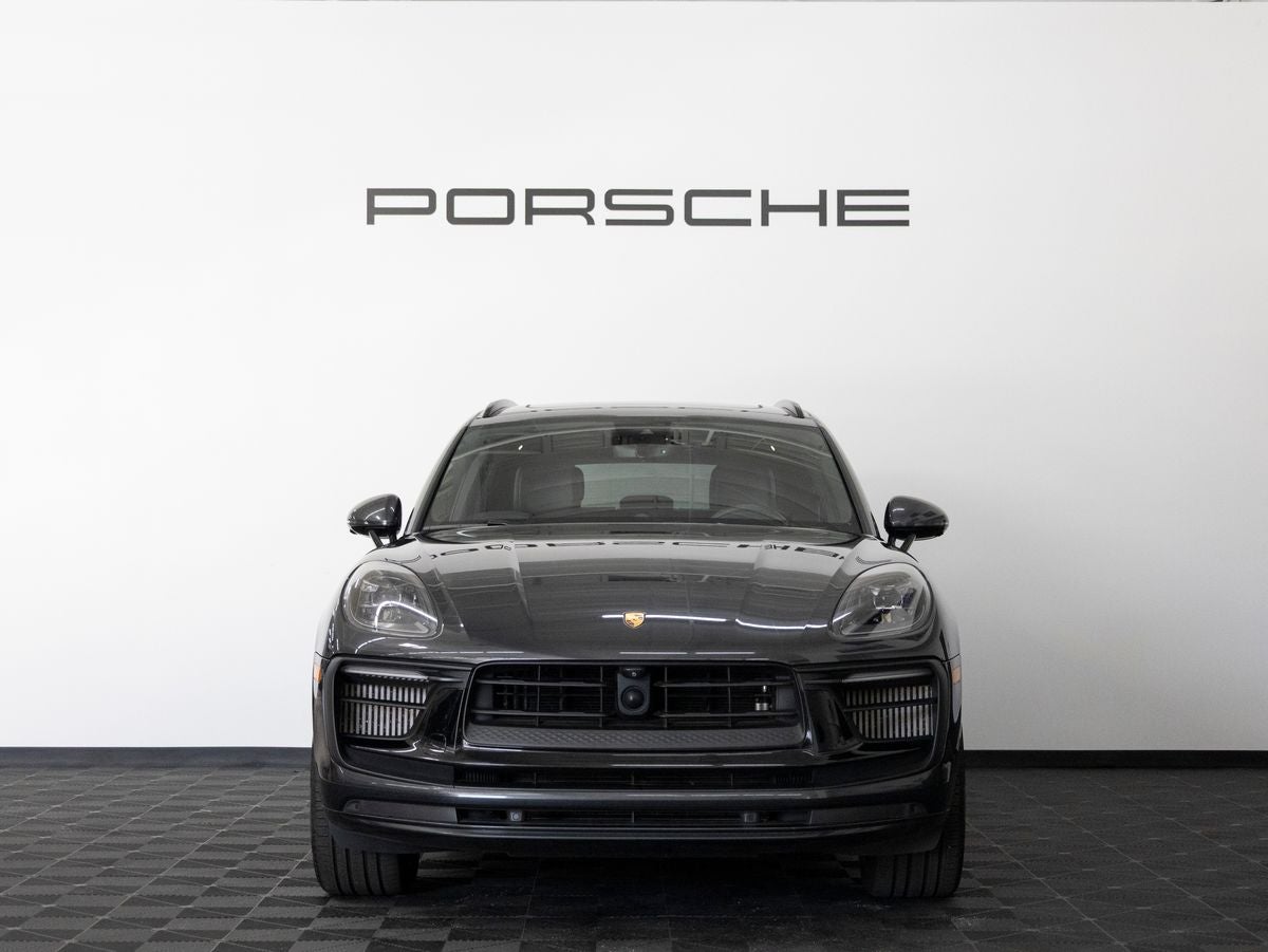 2024 Porsche Macan GTS