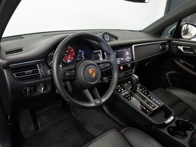 2024 Porsche Macan GTS