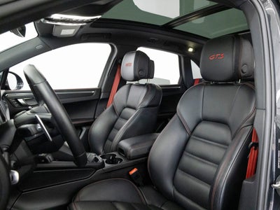 2024 Porsche Macan GTS