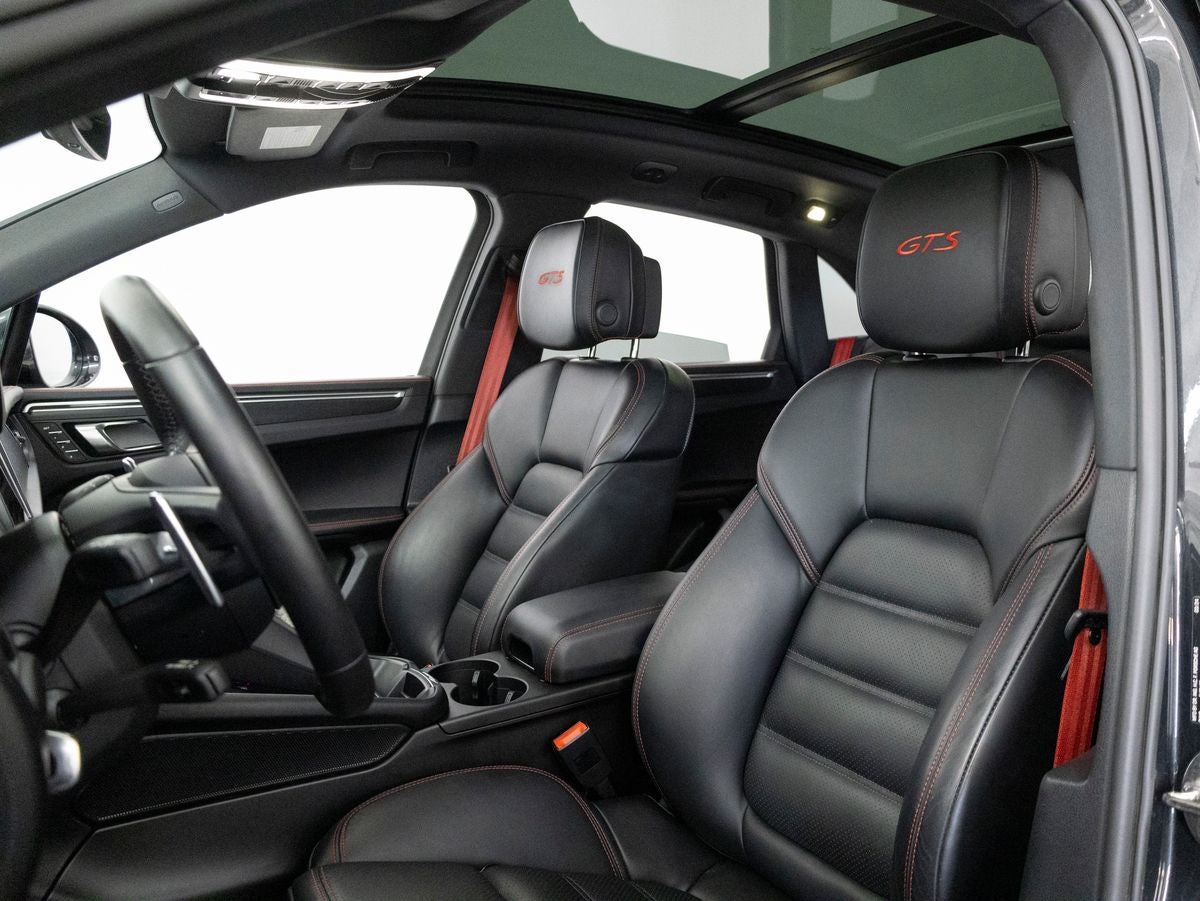 2024 Porsche Macan GTS
