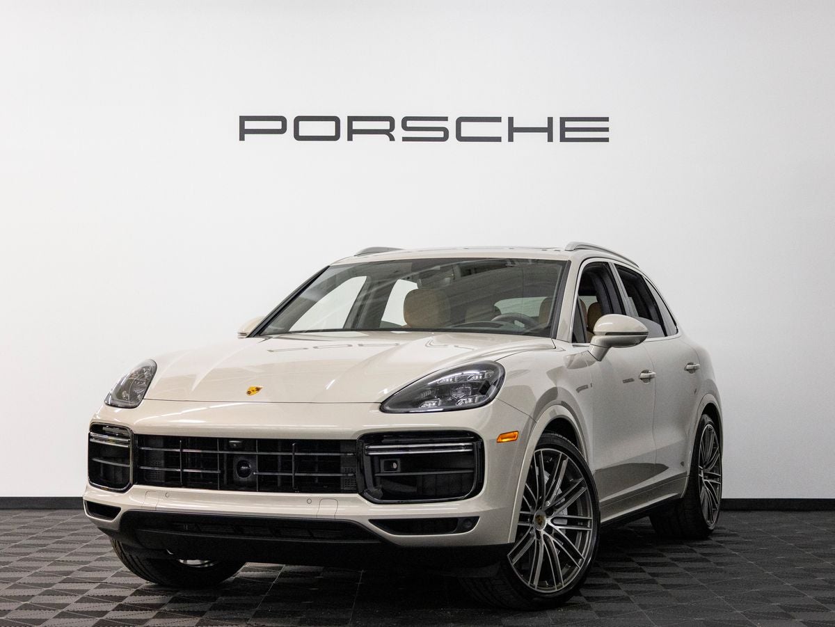 2023 Porsche Cayenne Cayenne Turbo (MY23)