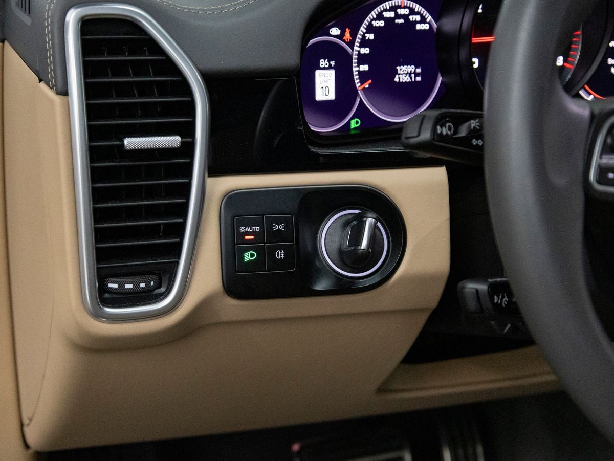 2023 Porsche Cayenne Cayenne Turbo (MY23)