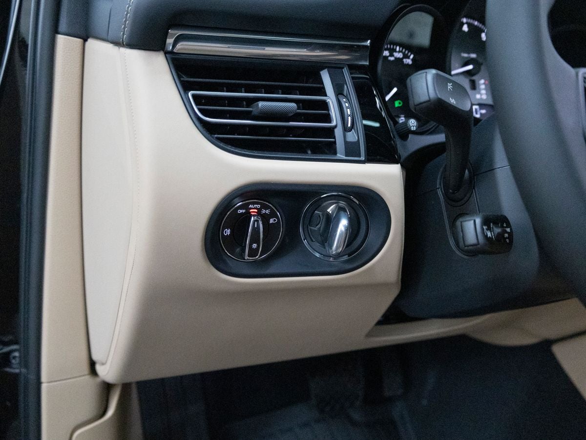 2026 Porsche Macan Macan S