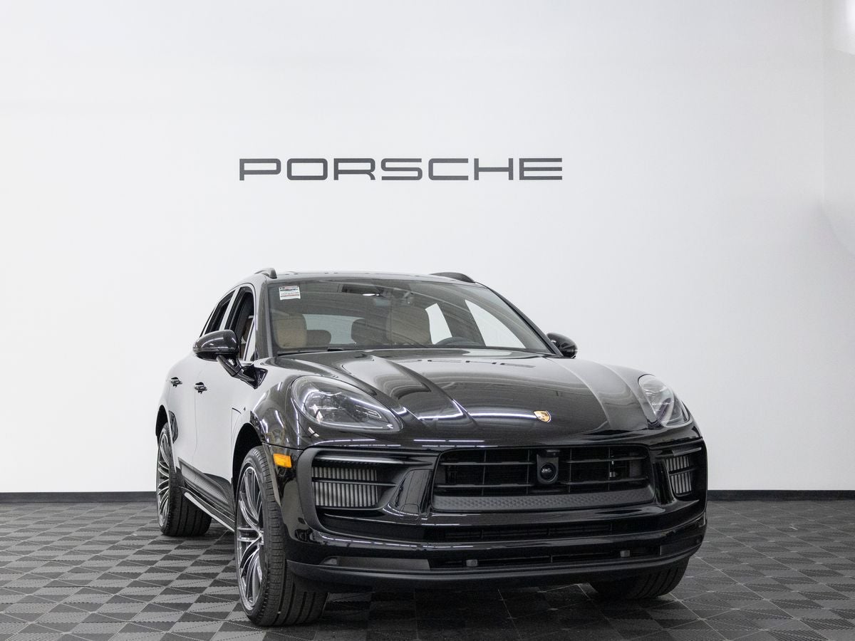2026 Porsche Macan Macan S