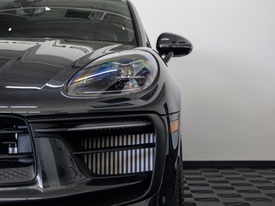 2026 Porsche Macan Macan S