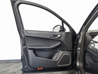 2026 Porsche Macan Macan S