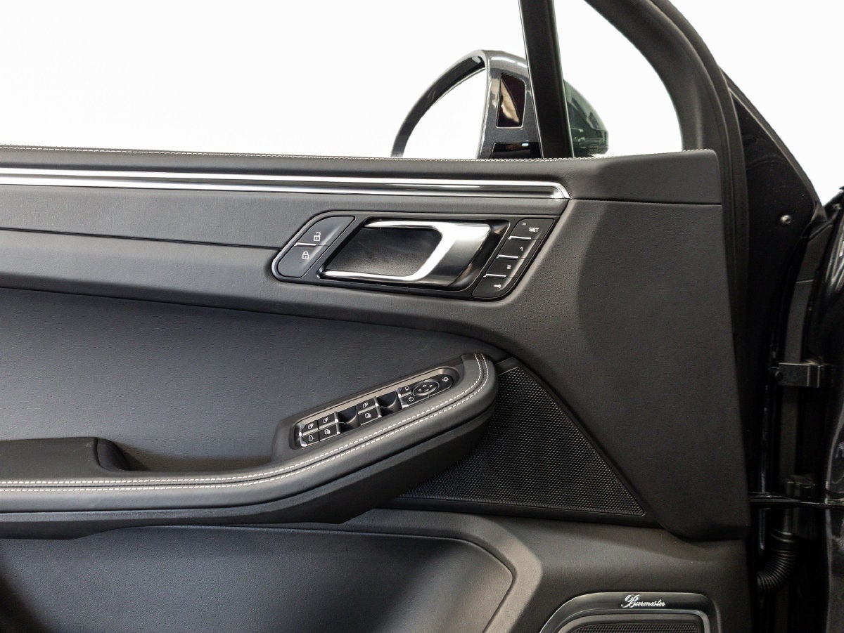 2026 Porsche Macan Macan S