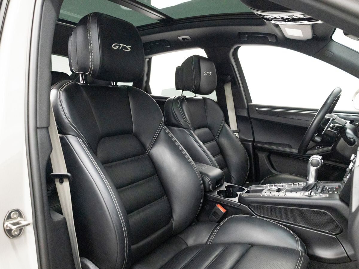 2021 Porsche Macan GTS