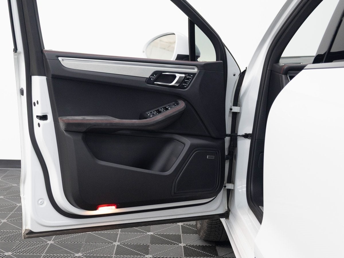 2017 Porsche Macan GTS