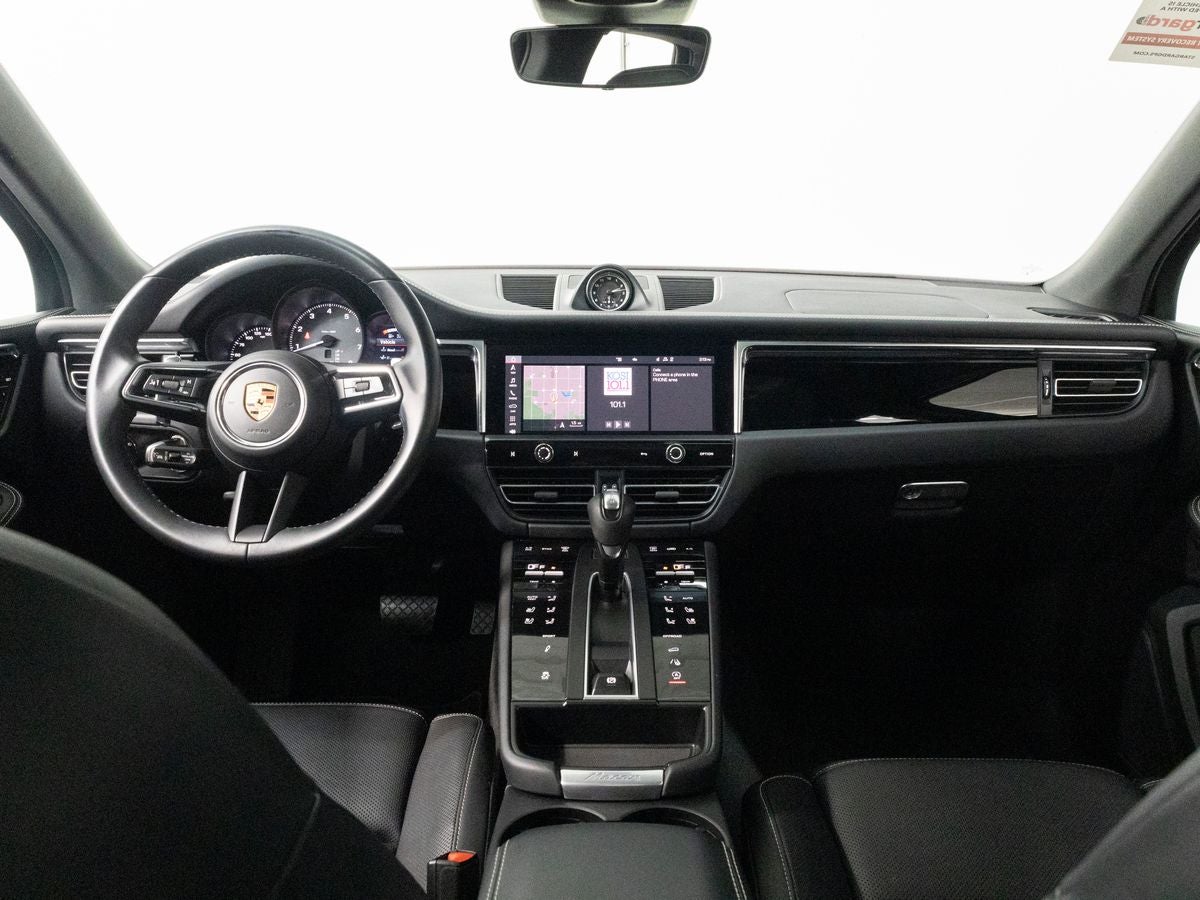 2023 Porsche Macan S