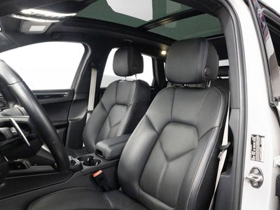 2023 Porsche Macan S