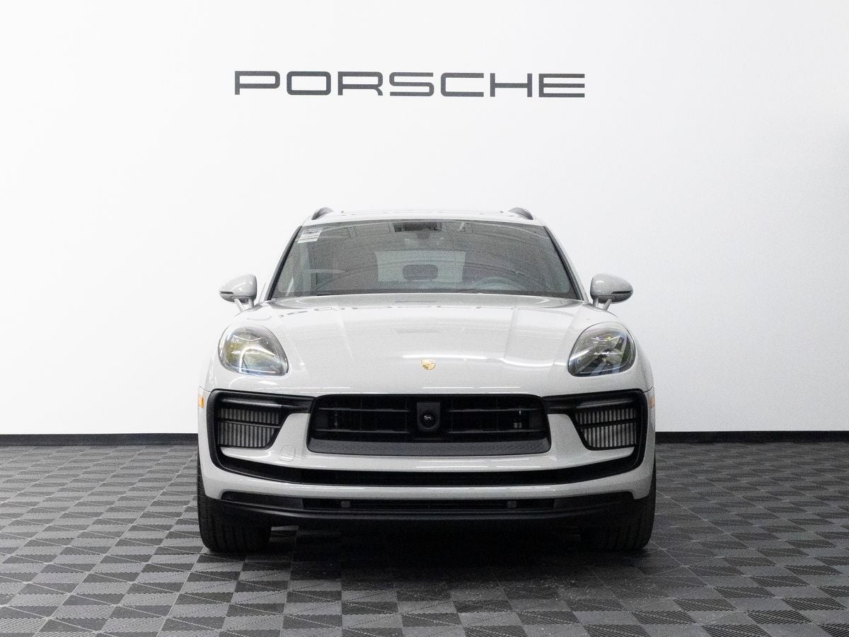 2026 Porsche Macan S