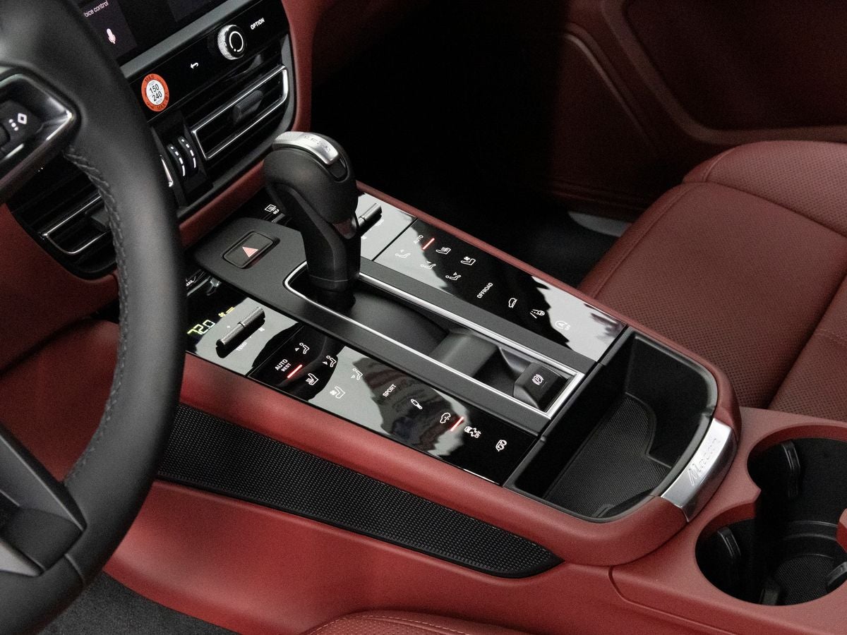 2026 Porsche Macan S