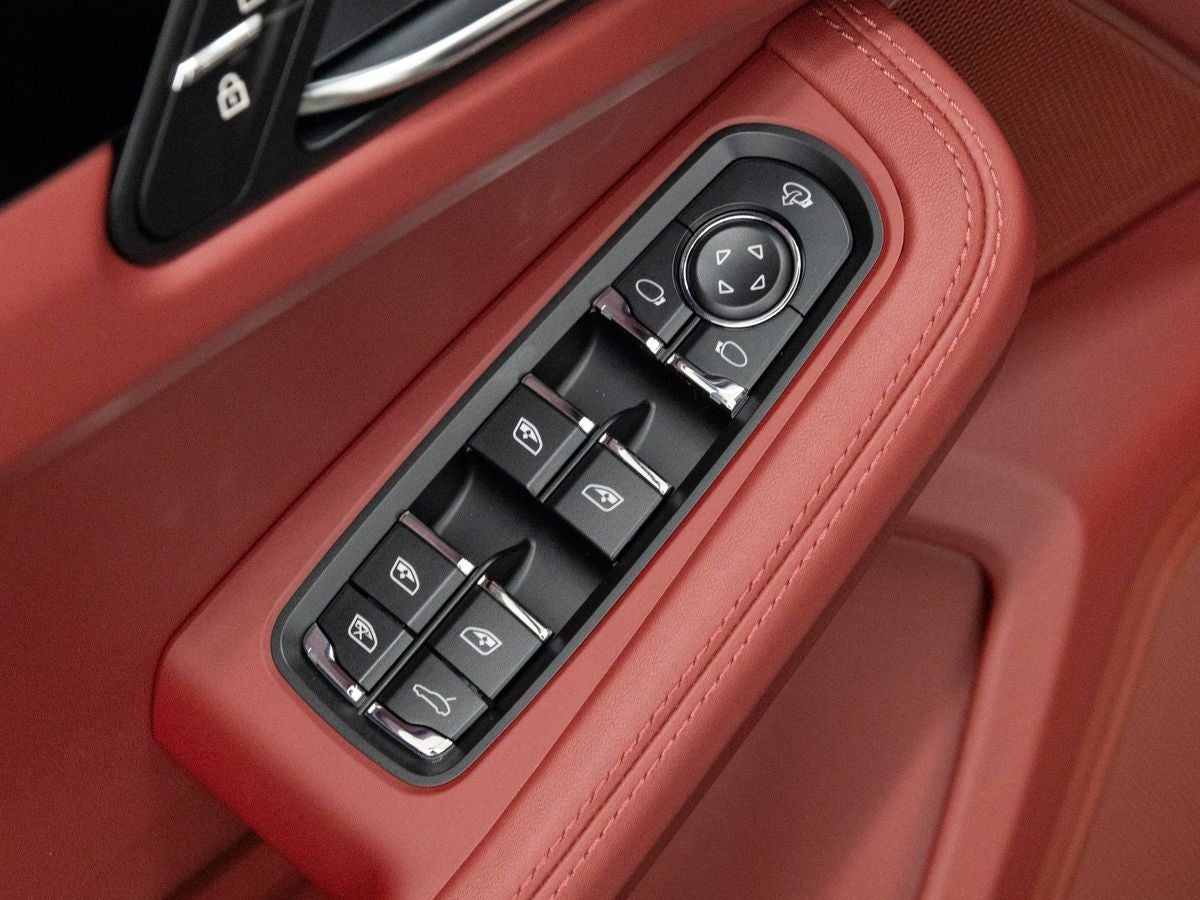 2026 Porsche Macan S